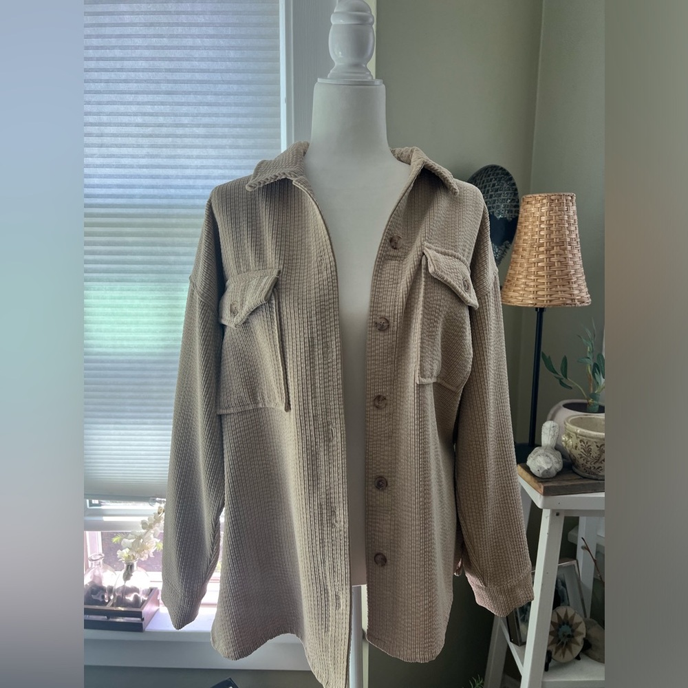Forever 21 Cream Button Up Shacket